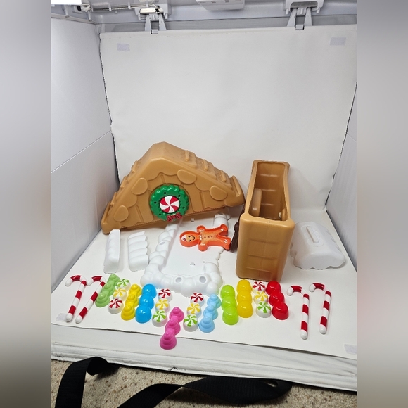 Step 2 My First Gingerbread House Interactive Toy Christmas Complete Works Great - Picture 8 of 11